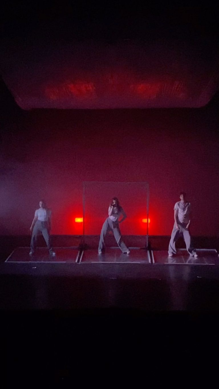 ✨Una temporada de #MostresiTallersESADV que ens ha deixat bocabadats amb actuacions, escenografies i direccions d’altura…