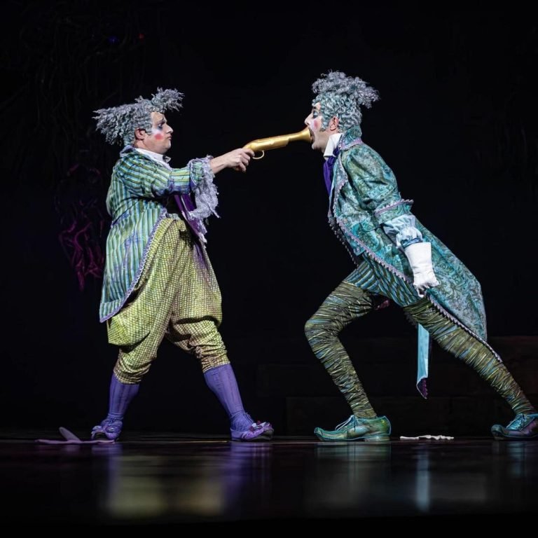 ¡El espectáculo del @cirquedusoleil “Alegría. Bajo una nueva luz” estará en Alicante hasta el próximo 1 de septiembre! �…