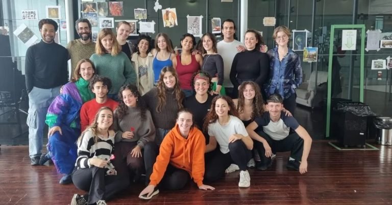 La pasada semana la #ESADCYL y ESAD de Paris conducidos por el profesor Luis Sorolla y con la colaboración de David Ferr…
