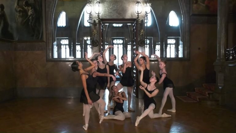 Un any més, el Conservatori Professional de Dansa de l’IT (CPD) s’uneix a la celebració del World Ballet Day (Dia Intern…