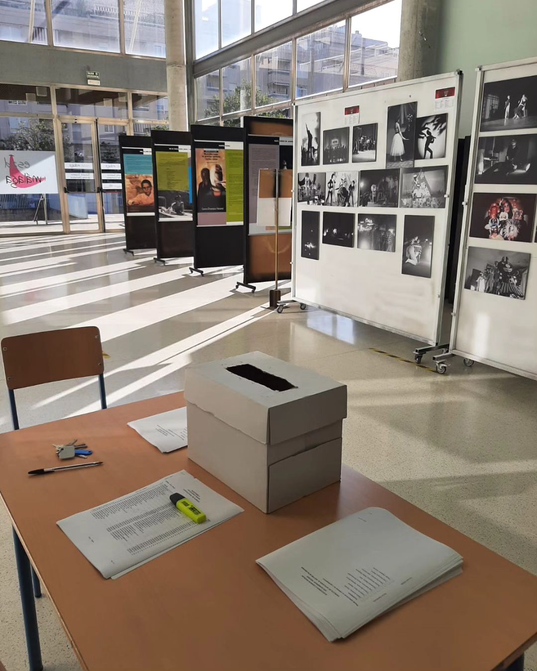 🎭 VOTACIÓN Hoy ESAD Málaga celebra las elecciones al Consejo Escolar sector estudiantes. 🔊Animamos al alumnado a ejerc…