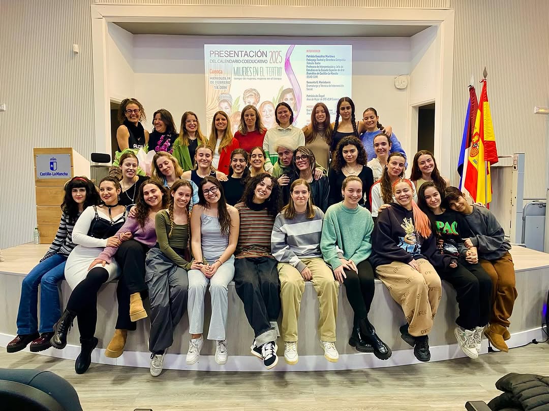 ✅ Ayer miércoles 19 de febrero de 2025 a las 18:00h, alumnas y profesoras de la @esad_clm participaron en la presentació…