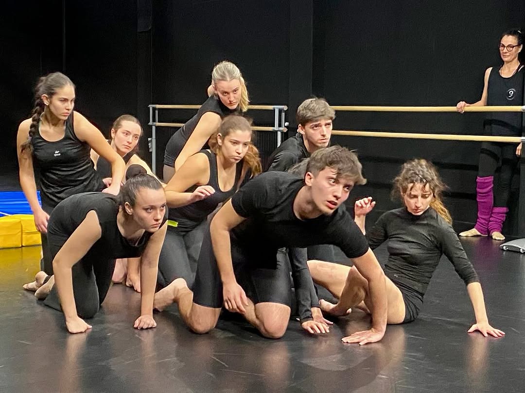 ¡Y ya van a TRES! 🗣️Con el objetivo de dar a conocer nuestro centro de Estudios Superiores de Arte Dramático en Castill…
