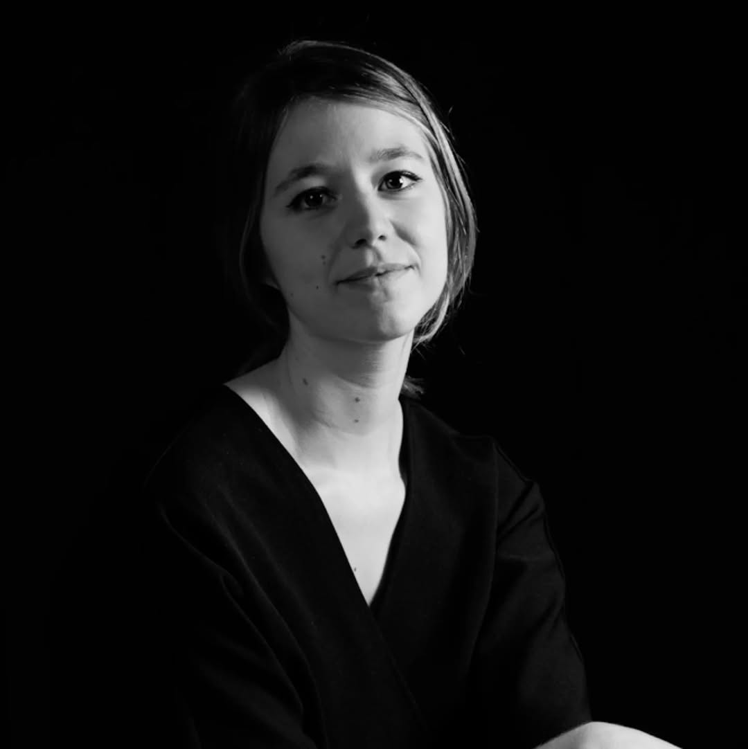 🎭 Ángela Segovia, poeta y profesora del Máster #EADCYL Pensamiento y creación Escénica Contemporánea y que participará …