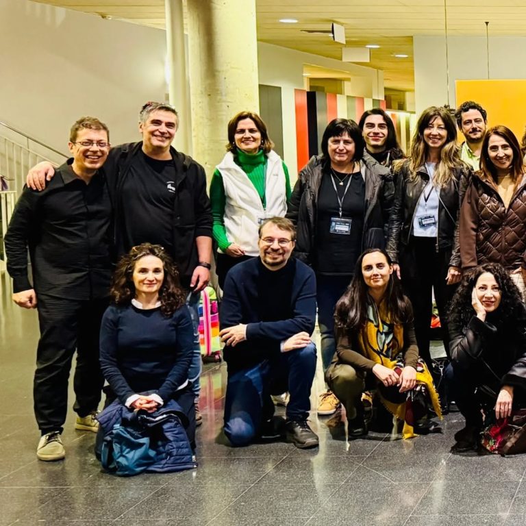 Encuentro en Vigo de las ESADs. Trabajando juntos para mejorar en diversos aspectos: – Desarrollo de la ley de EEAA y en…