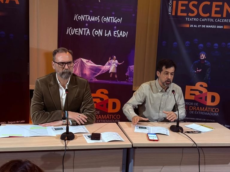 🎭FESTIVAL IESCENA 📣Esta mañana ha tenido lugar la rueda de prensa que da el pistoletazo de salida a la décima edición … 🎭FESTIVAL IESCENA 📣Esta mañana ha tenido lugar la rueda de prensa que da el pistoletazo de salida a la décima edición …