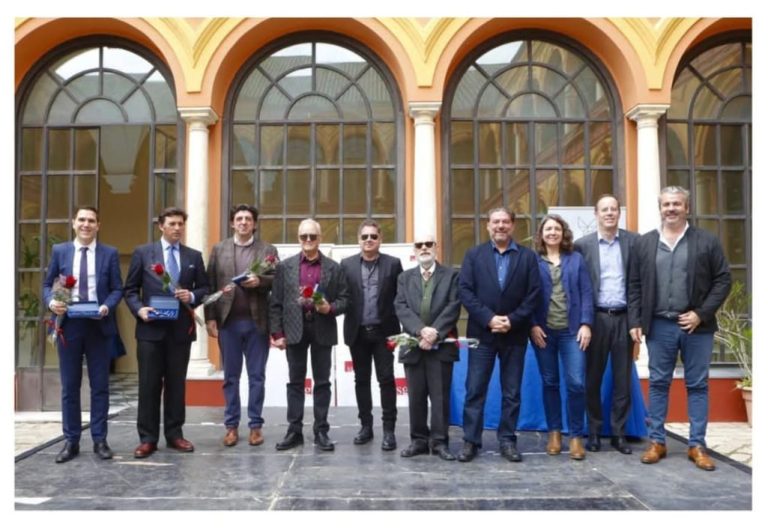 Entrega de la “Llave de los autores” 2025 por parte de la SGAE en la E.S.A.D. de Sevilla – martes 25 de marzo. Homenaje …