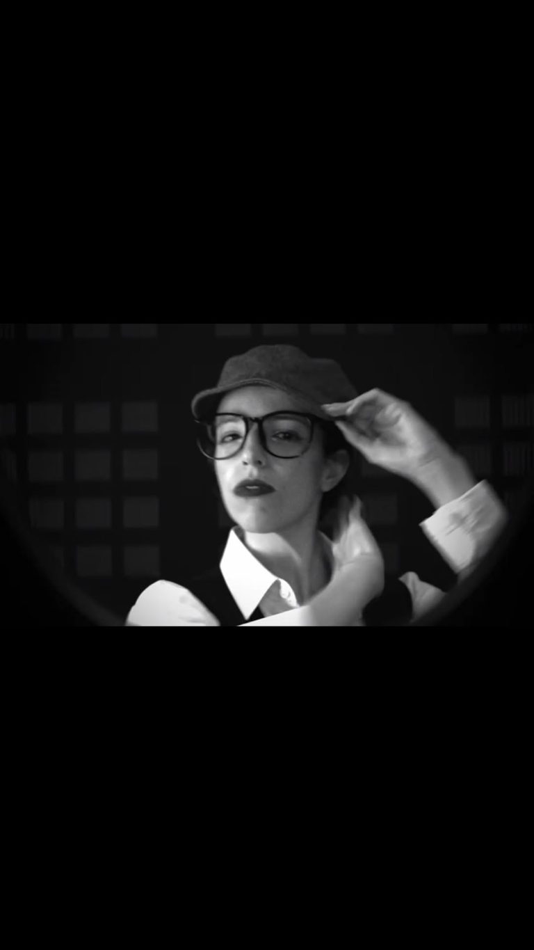 🎬✨ COMPARTIMOS ESTE TEASER DE PUNK ROCK con el Reparto 1. 🔥 Una obra que te atrapará con su intensidad y realismo. No …