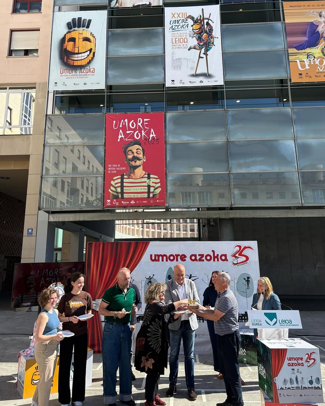 ⚠️ Aste honetan Leioako Umore azokaren 25. edizioa aurkeztu dute. Aurten, DANTZERTIko Arte Dramatikoko 2. eta 3. mailako…
