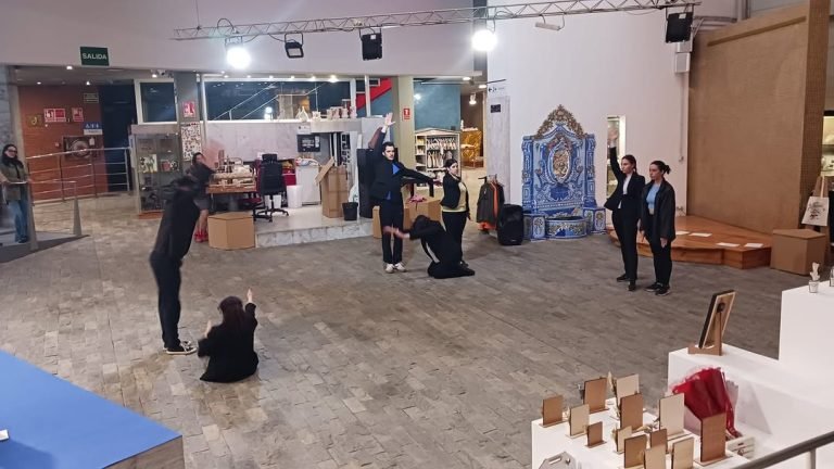 📅 29 de abril – Día Mundial de la Danza El Centro de Artesanía de Murcia celebró esta fecha con una acción escénica en … 📅 29 de abril – Día Mundial de la Danza El Centro de Artesanía de Murcia celebró esta fecha con una acción escénica en …