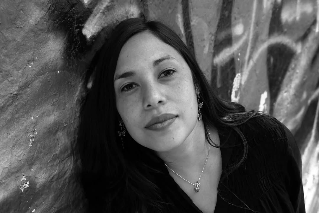 🎭 Shaday Larios en el Máster ESADCYL: Escenarios de la materia indócil 🎭 Este seminario invita a los estudiantes a exp…