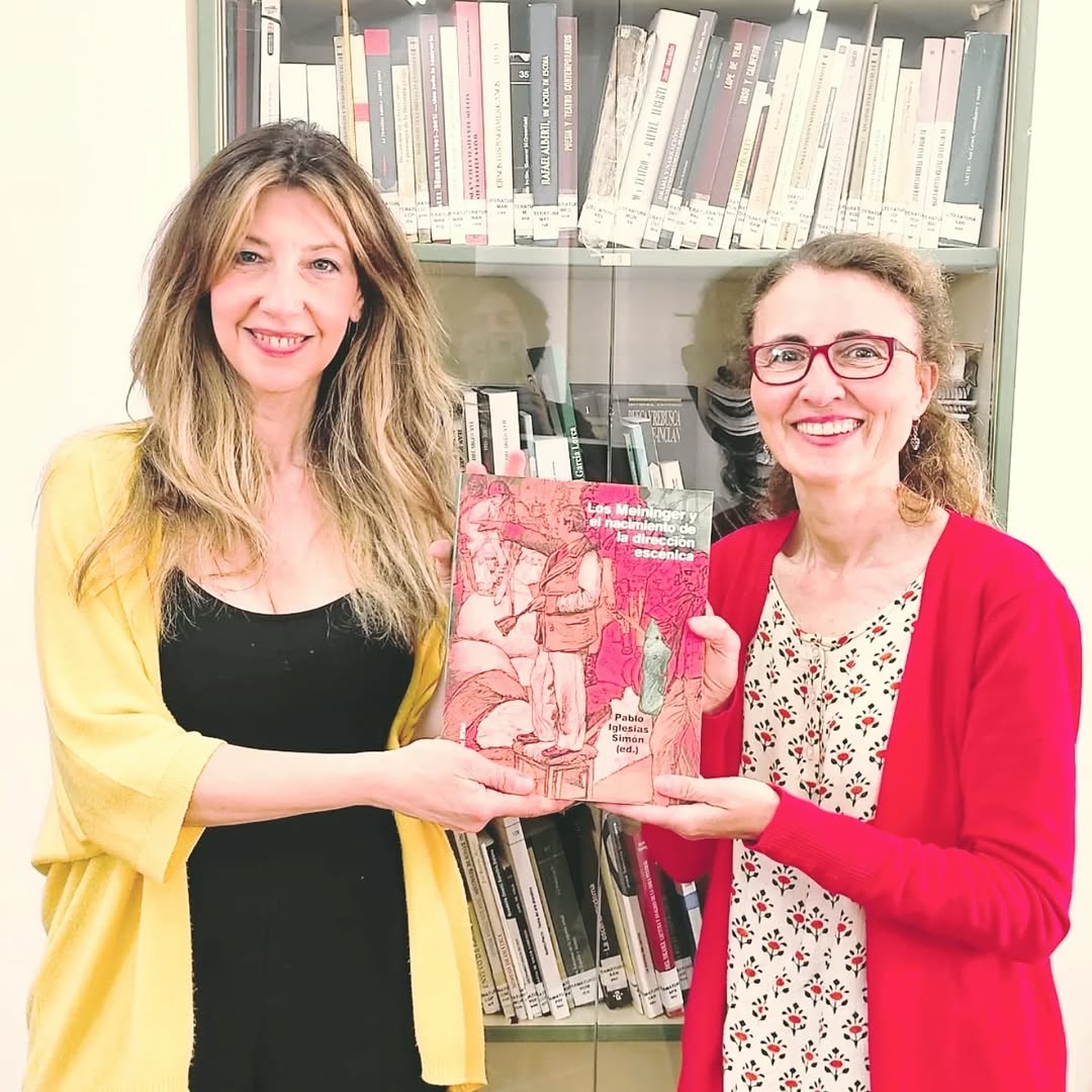 Nuestra biblioteca incorpora un ejemplar de Los Meininger y el nacimiento de la Dirección Escénica, gracias a la donació…