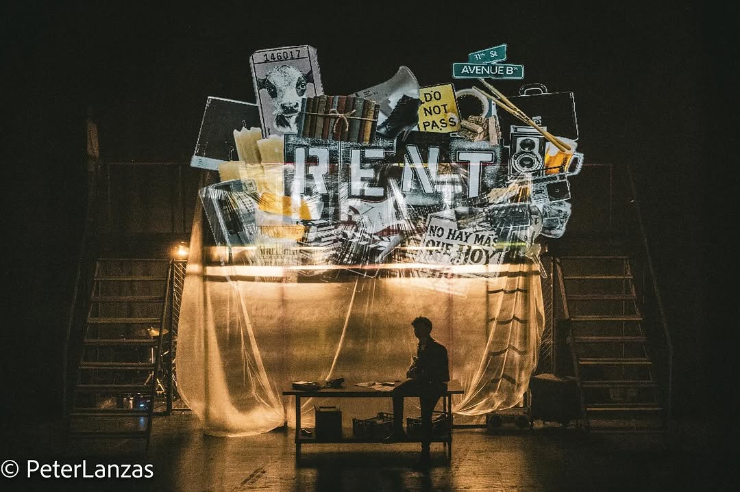 🎭 ¡Quedan solo 3 funciones de RENT! ¿Te lo vas a perder? ⏳ ¡Aprovecha antes de que baje el telón! 📸 @peter_lanzas 📅 1…