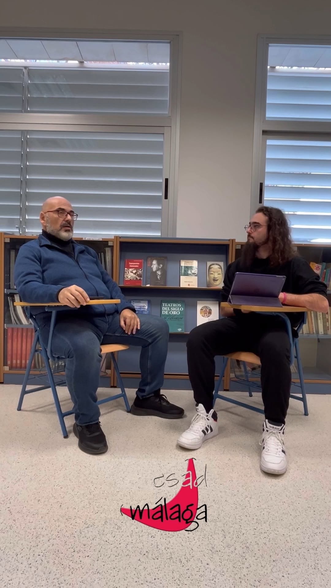📹¡III ENTREVISTA EXCLUSIVA! Nuestro compañero y profesor Rafael González ha sido entrevistado por el alumno Marco Zuppa…