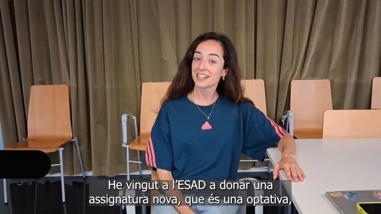 La actriz y productora de la compañía de teatro de graduados de la TI @Joseysushhermanas, @Martadieeeez ha sido invitado …