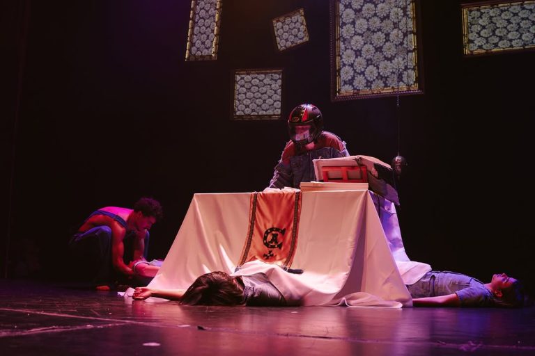 🎭TALLER FIN DE ESTUDIOS DIRECCIÓN ESCÉNICA Y DRAMATURGIA COWBOY ANATOMiA + 📣En los días 15 y 16 de mayo, en el teatro …
