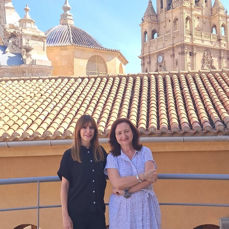 Hoy hemos recibido a @rebecamedina__ además de recordar sus años como alumna de la ESAD ha compartido sus conocimientos …
