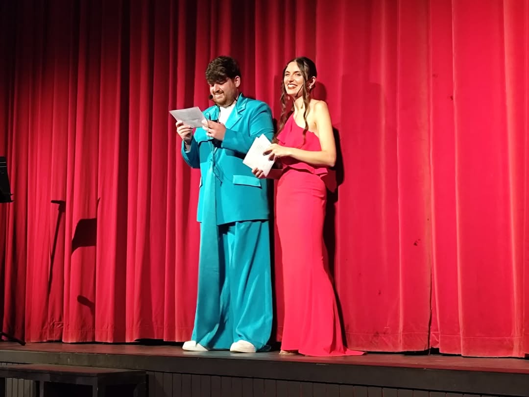 Graduaciones 2025 Hoy ha sido un día de muchas emociones. En esta escuela no nos gusta despedirnos, sabemos que desde ha…