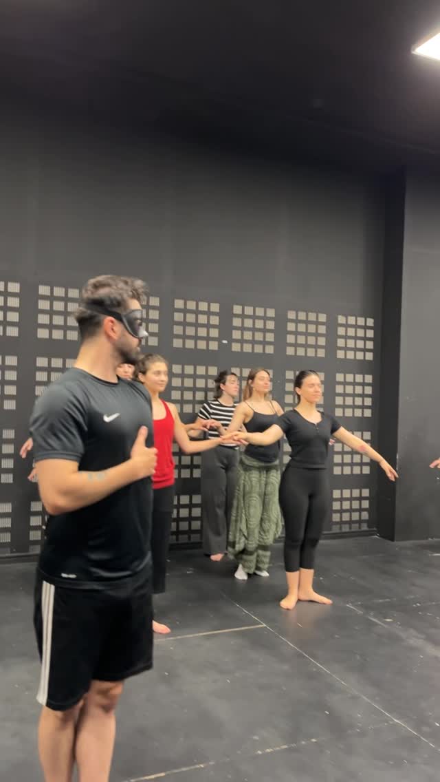 🎭🎭REPRESENTACIÓN ROMEO AND JULIET PROJECT, creación de LINDSAY KEMP con @daniela.maccari primera bailarina de la LINDS…