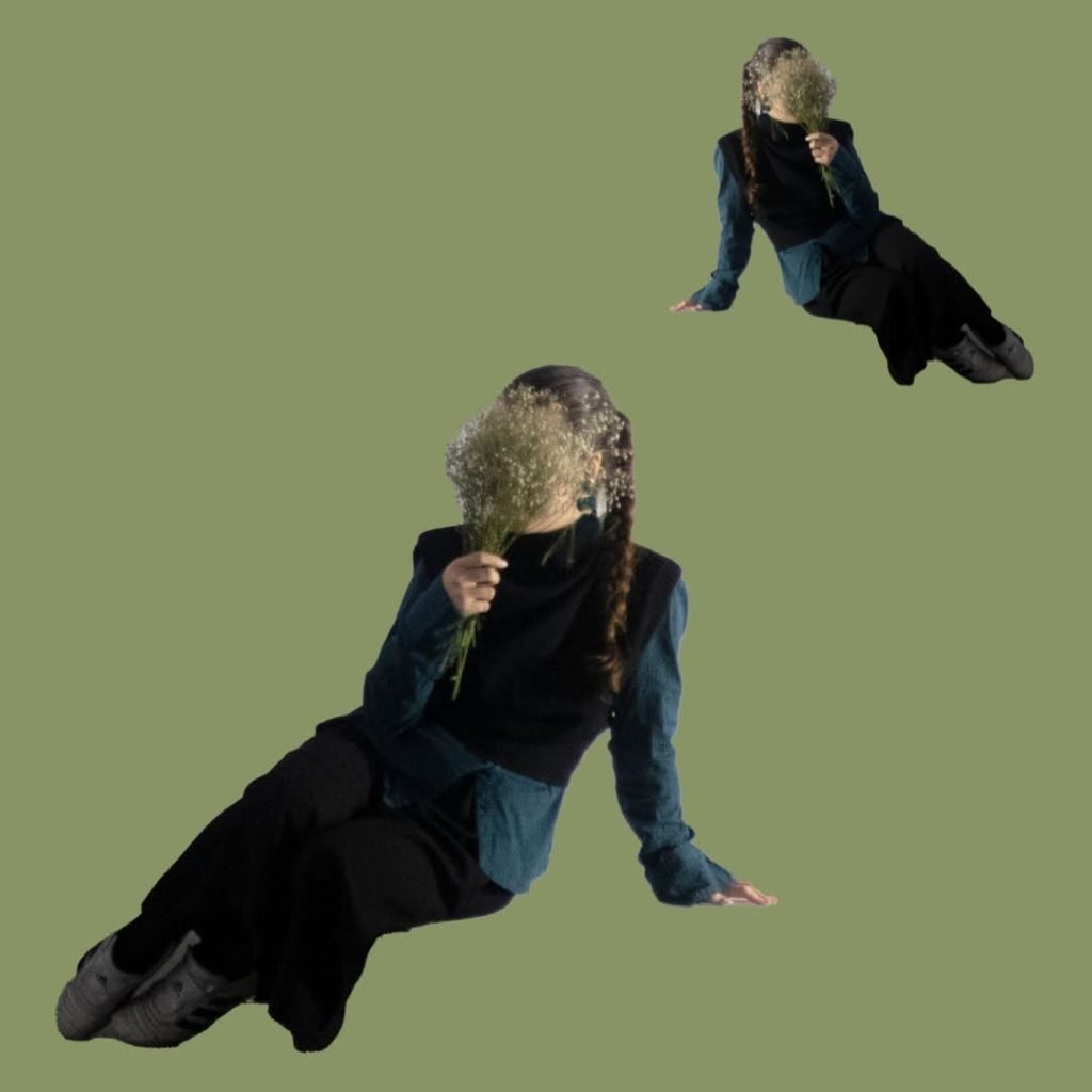 Hui estrenem «De qué se esconden» a #LaMutant! 🟢 Una obra dirigida per Sofia J. Donaire com a Taller final de carrera d…