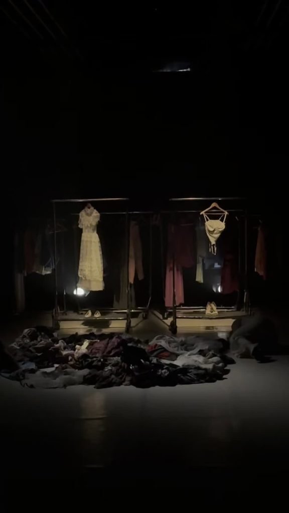 Recordem “Juicio a una zorra”! 🟢 Una obra adaptada i dirigida per Carla Salvador com a Taller final de carrera de Direc…