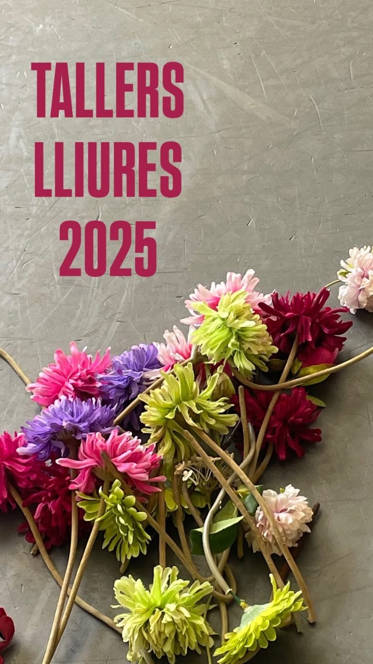 ¡Esta semana presentaremos en el Teatro de Estudios nuestras creaciones para los talleres gratuitos 2025! 💐 Te esperamos los días …