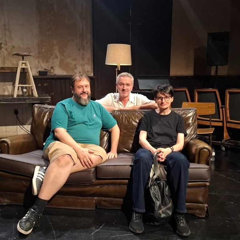 Del 16 al 18 de julio pudimos disfrutar de @Salabeckett de las lecturas dramatizadas de varios textos de «Entreact …