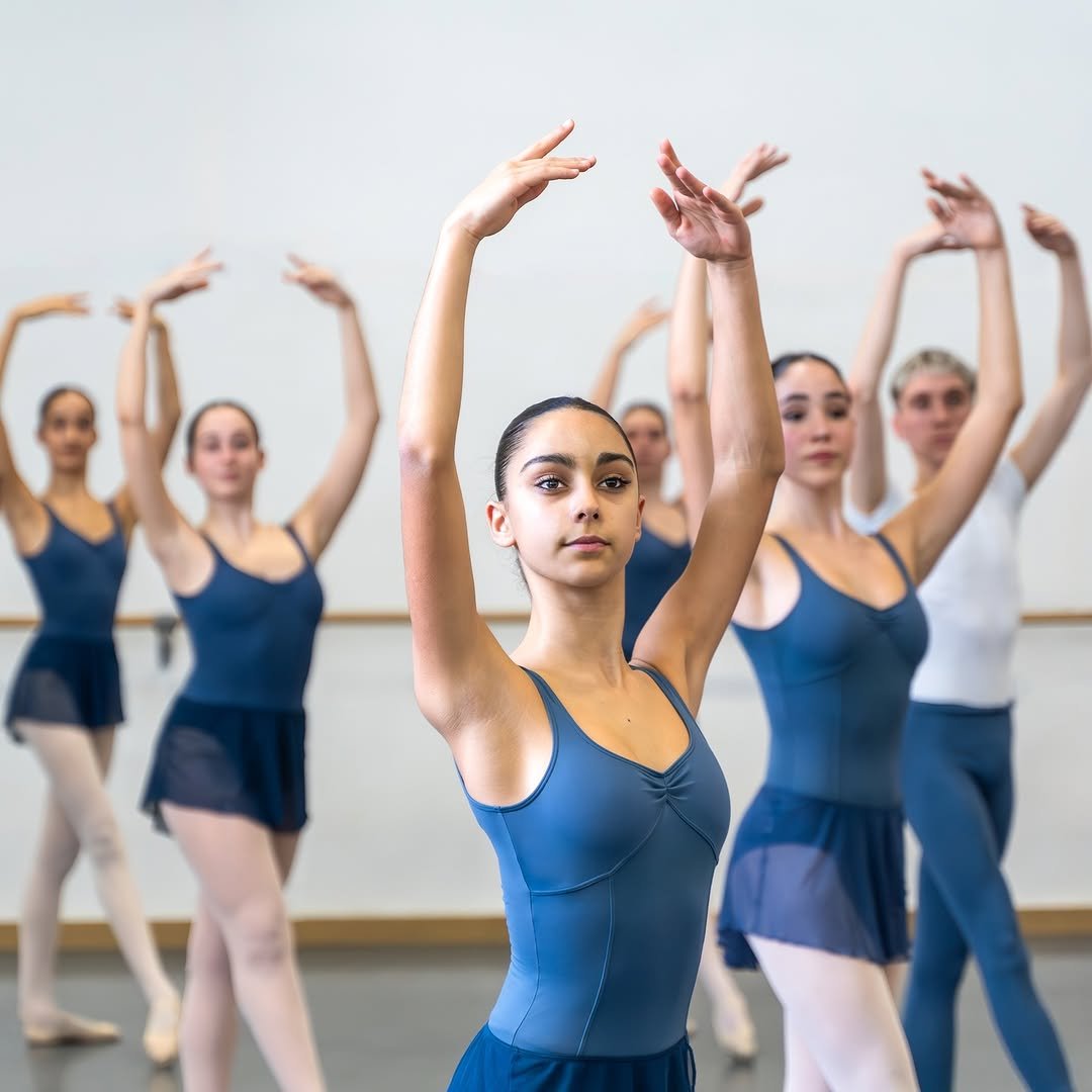 El Conservatorio Profesional de Danza @cpd_it del Institut del Teatre organiza, un a&ntilde;o m&aacute;s, sesiones formativas para&hellip;