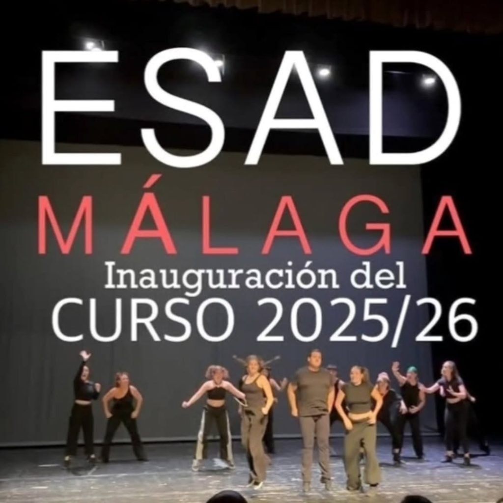 ✨🎭 Así dimos la bienvenida al curso 2025-26 en ESAD Málaga 🎬 Un encuentro lleno de energía, talento y ganas de crear. …
