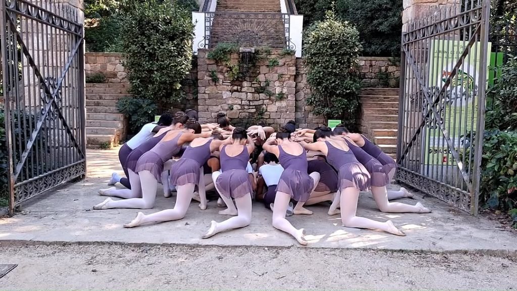 ¡Celebremos el Día Mundial del Ballet! Un año más, el Conservatorio Profesional de Danza del Institut del Teatre se suma a estos…