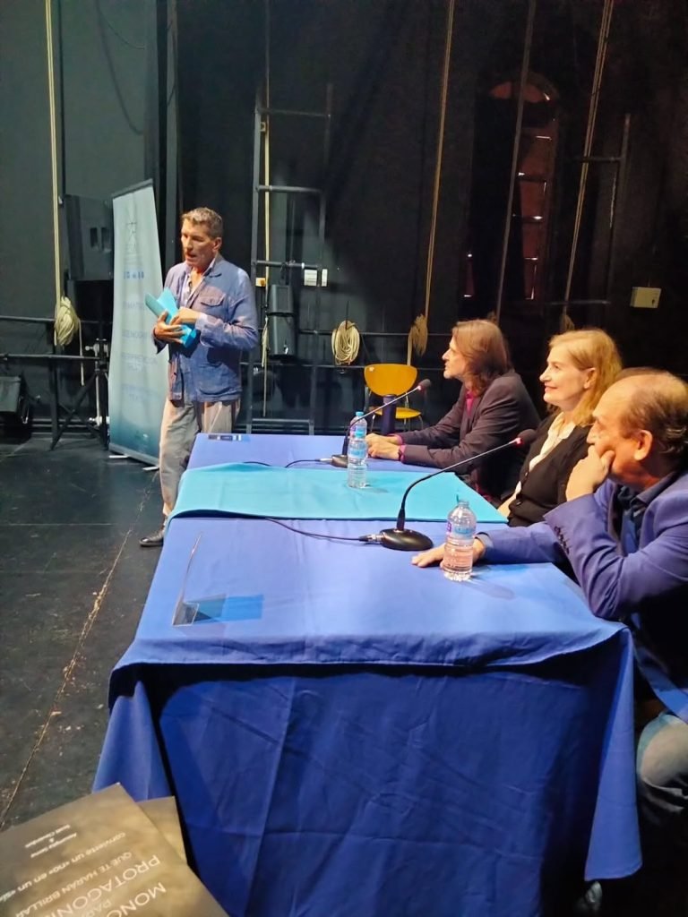 Esta semana hemos tenido la suerte de contar en la ESAD de Sevilla con Assumpta Serna y Scott Cleverdon, intérpretes y d…