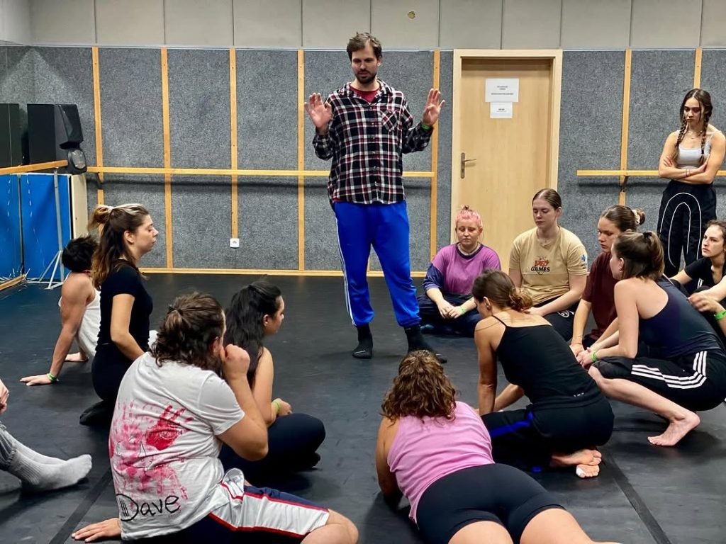 ✅ Participaci&oacute;n de la Escuela Superior de Arte Dram&aacute;tico de Castilla La Mancha (Cuenca) @esad_clm est&aacute;n en los talleres &hellip;