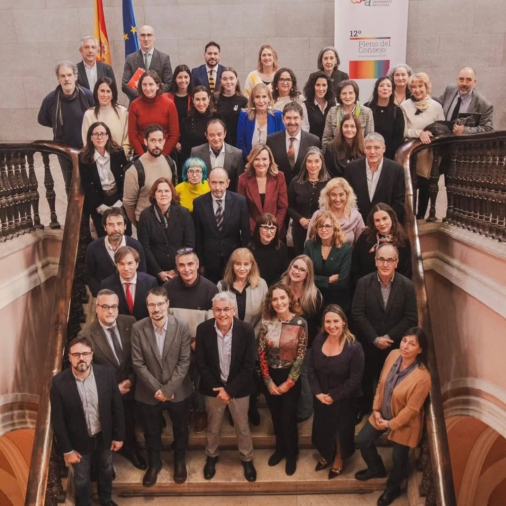 Reuni&oacute;n del CSEA. El pasado mi&eacute;rcoles se celebr&oacute; el primer pleno del Consejo superior de ense&ntilde;anzas art&iacute;sticas tras su r&hellip;