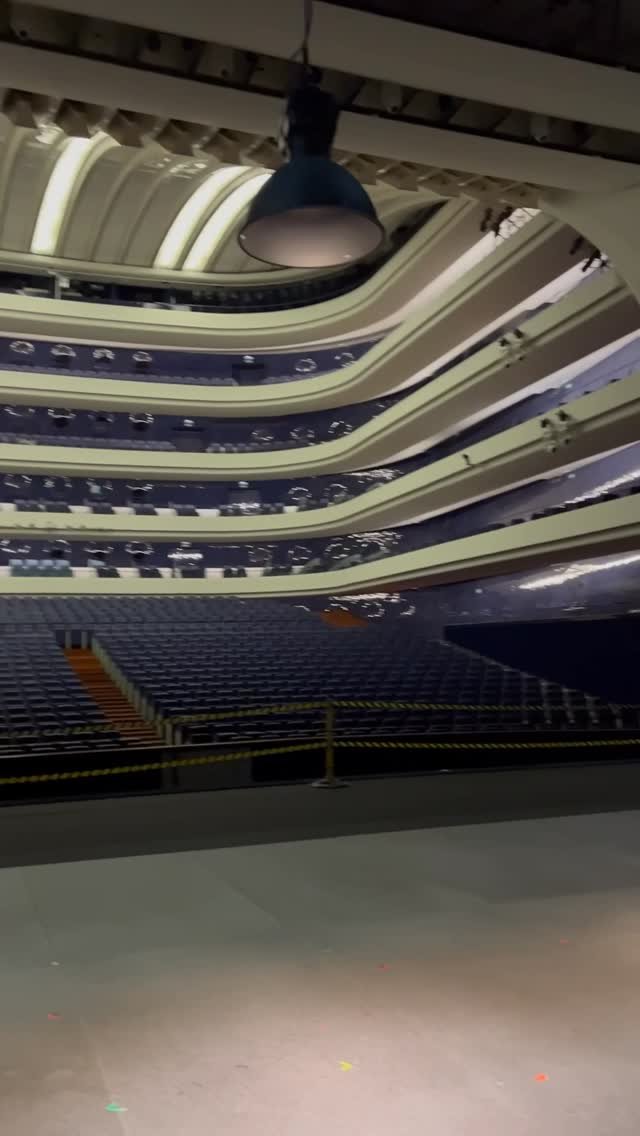 🎭✨ Visita a Les Arts✨🎭 L&rsquo;alumnat de 4t d&rsquo;Interpretaci&oacute; i 3r de Direcci&oacute;, junt al professor @a_d_a_m_e han viscut una e&hellip;