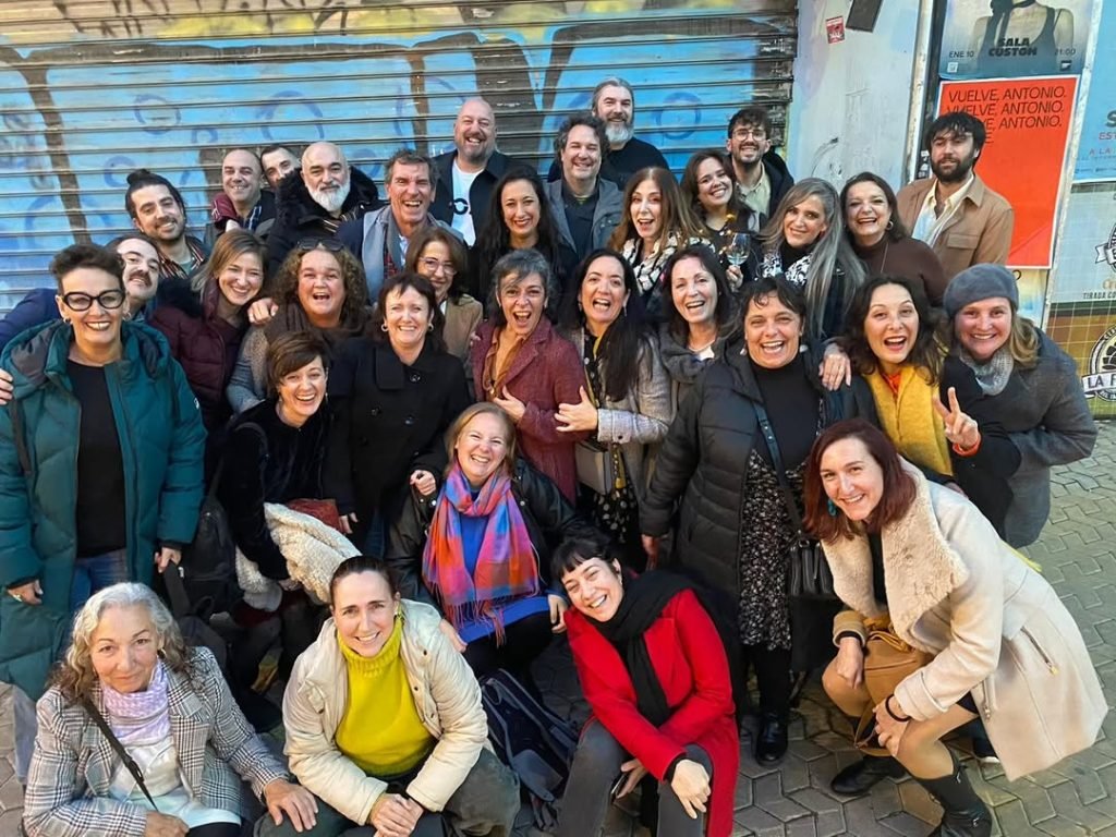 El pasado mi&eacute;rcoles celebramos la comida de Navidad 🎄 del profesorado de la ESAD de Sevilla. Buen men&uacute;, muchas risas y &hellip;